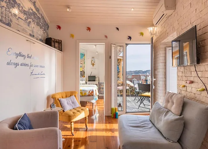 Peaceful Loft - Amazing Terrace & View Apartment