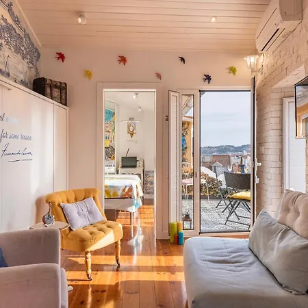 Peaceful Loft - Amazing Terrace & View Apartman